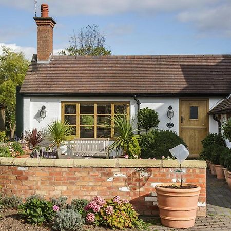 Bay Tree Cottage ドロイトウィッチ エクステリア 写真